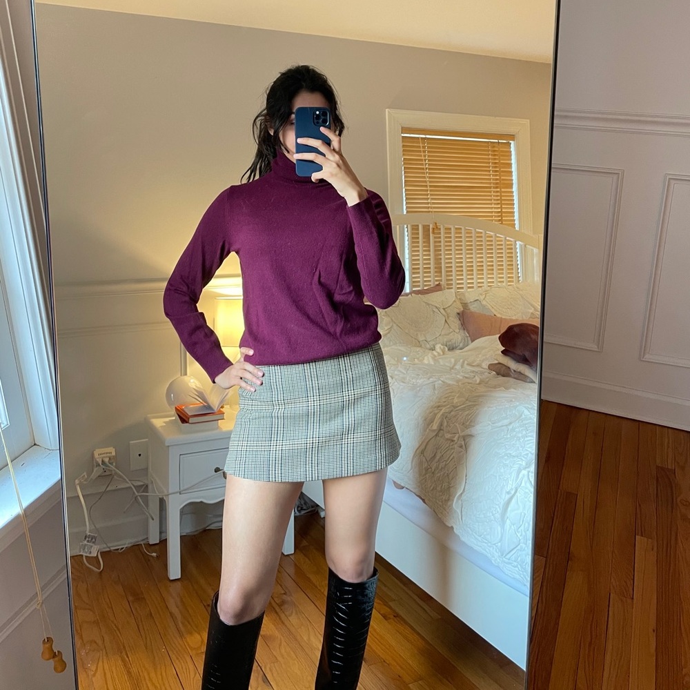 Uniqlo cashmere turtleneck